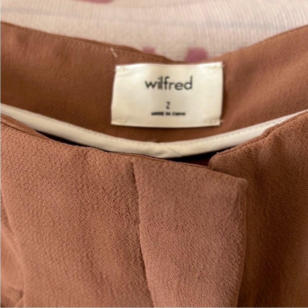 Aritzia/Wilfred cropped pants. Size :2 - Picture 4 of 5